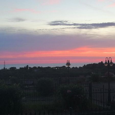 Belvedere House Ξενοδοχείο Civitanova Alta Εξωτερικό φωτογραφία
